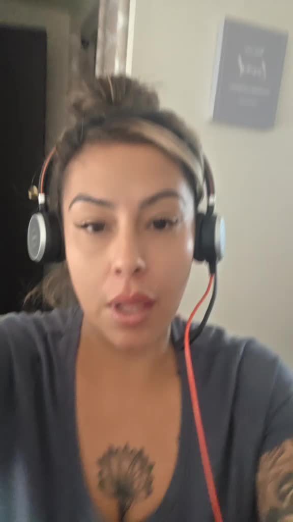 @Anjelina