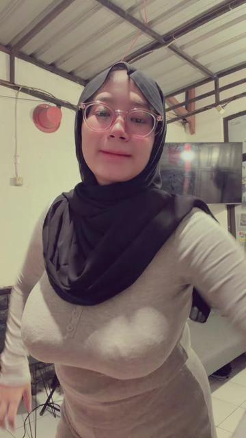 @Ig : @tiffanycantik_