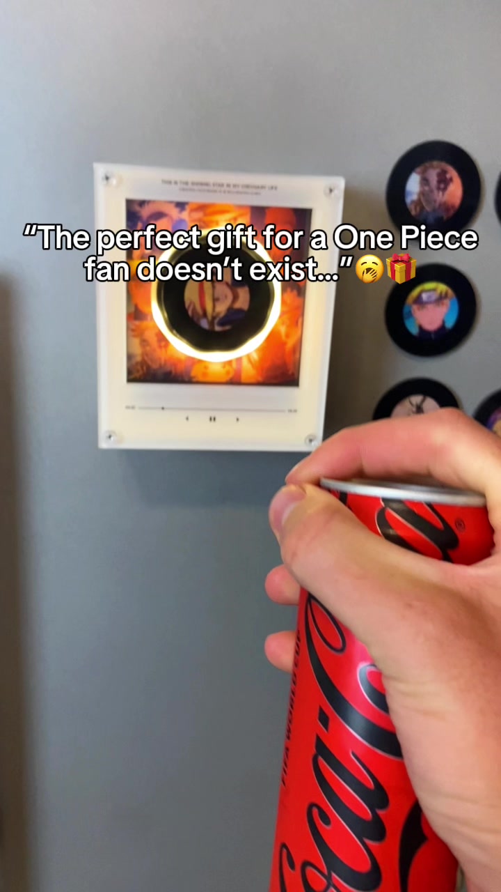 @AniPlay