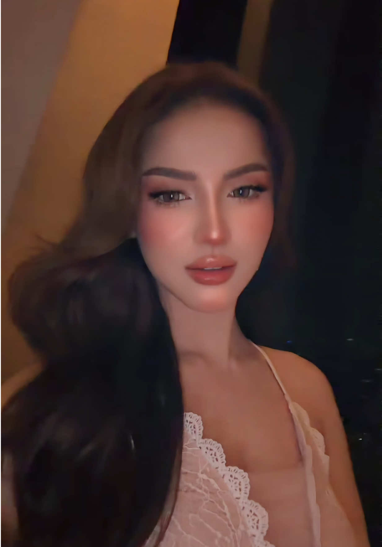 @𝑺𝒂𝒓𝒂 𝑱.
