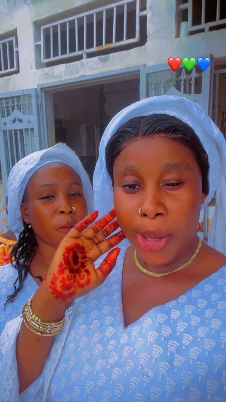 @Aicha la belle