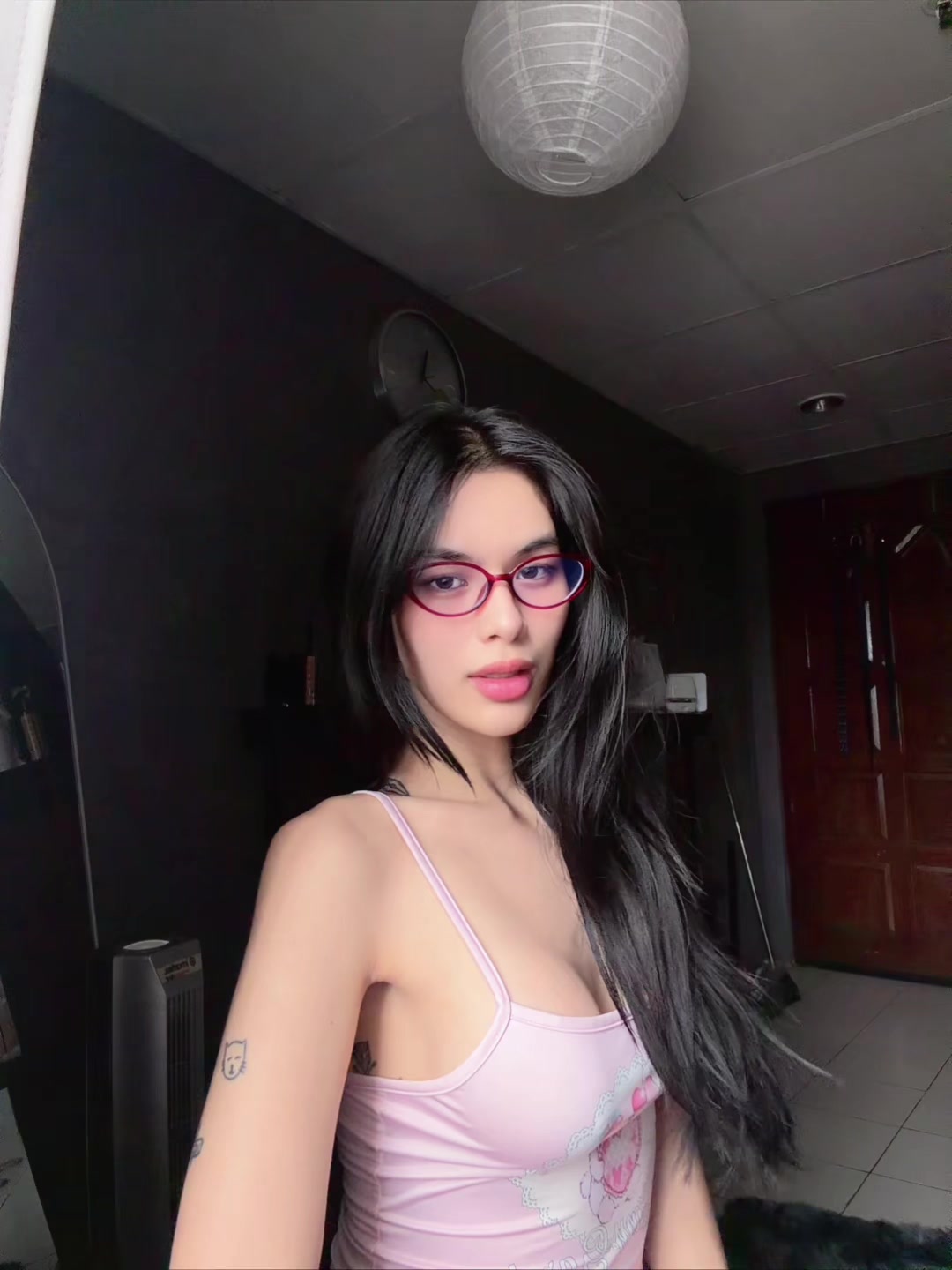@sofia 🦋