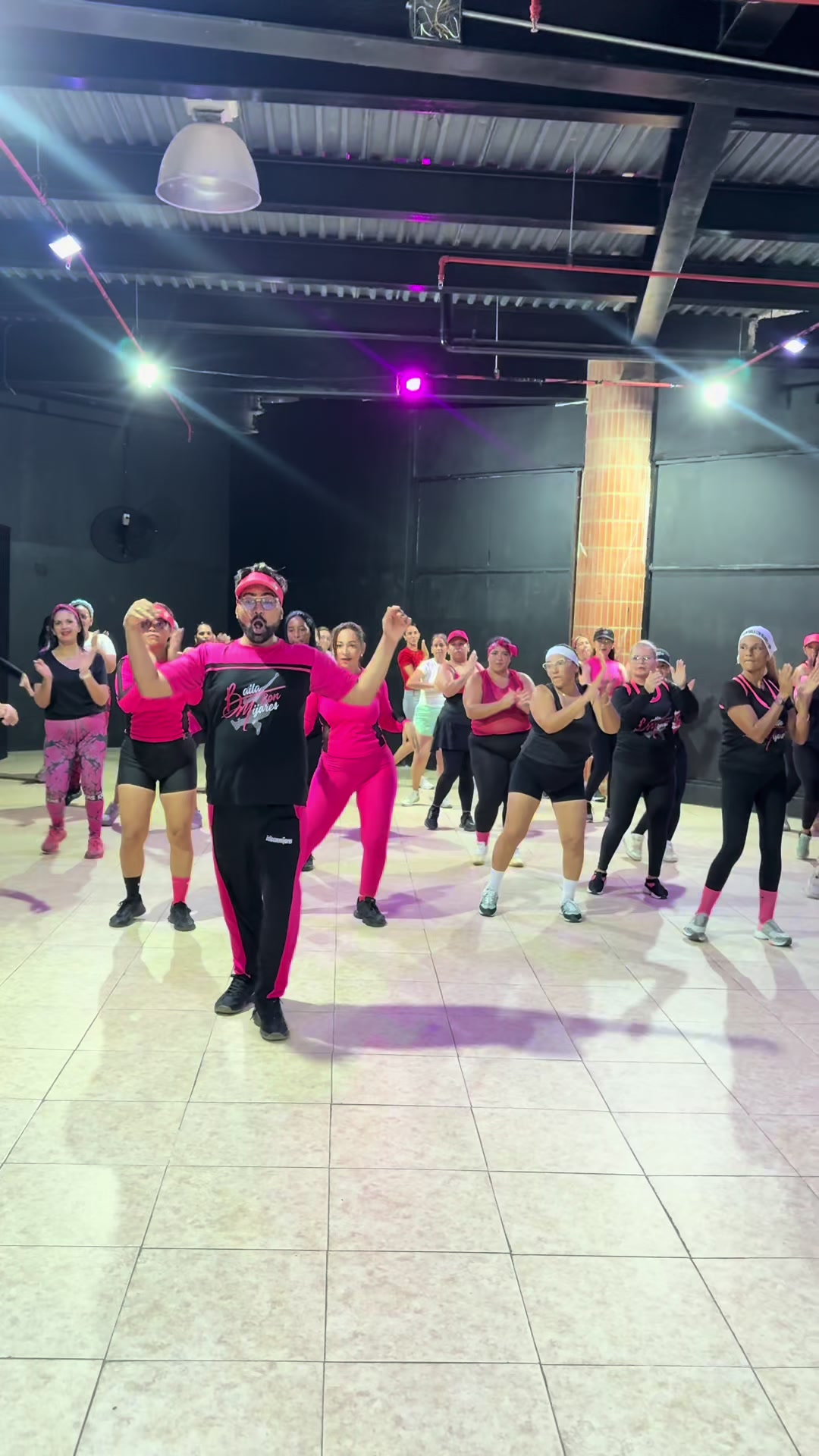 @Baila con Mijares.