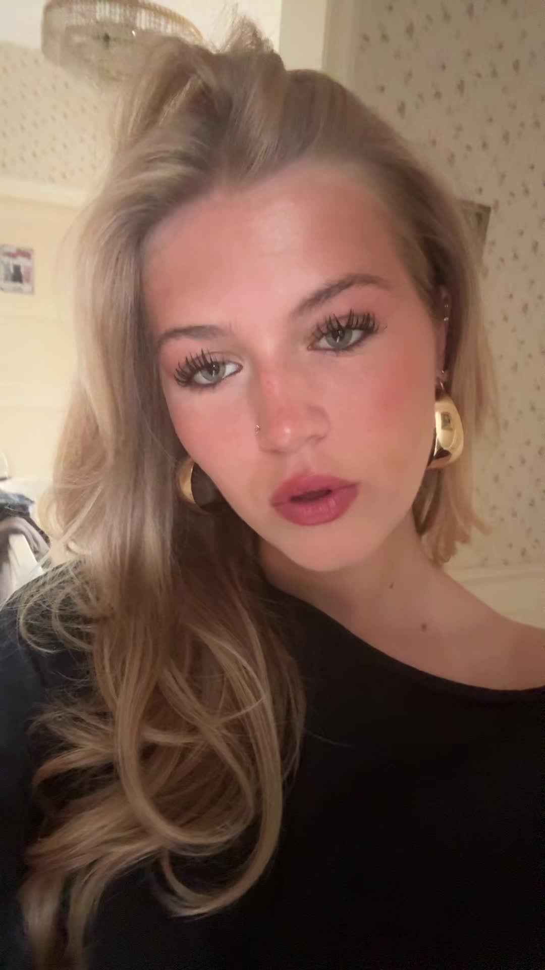 @Frederique