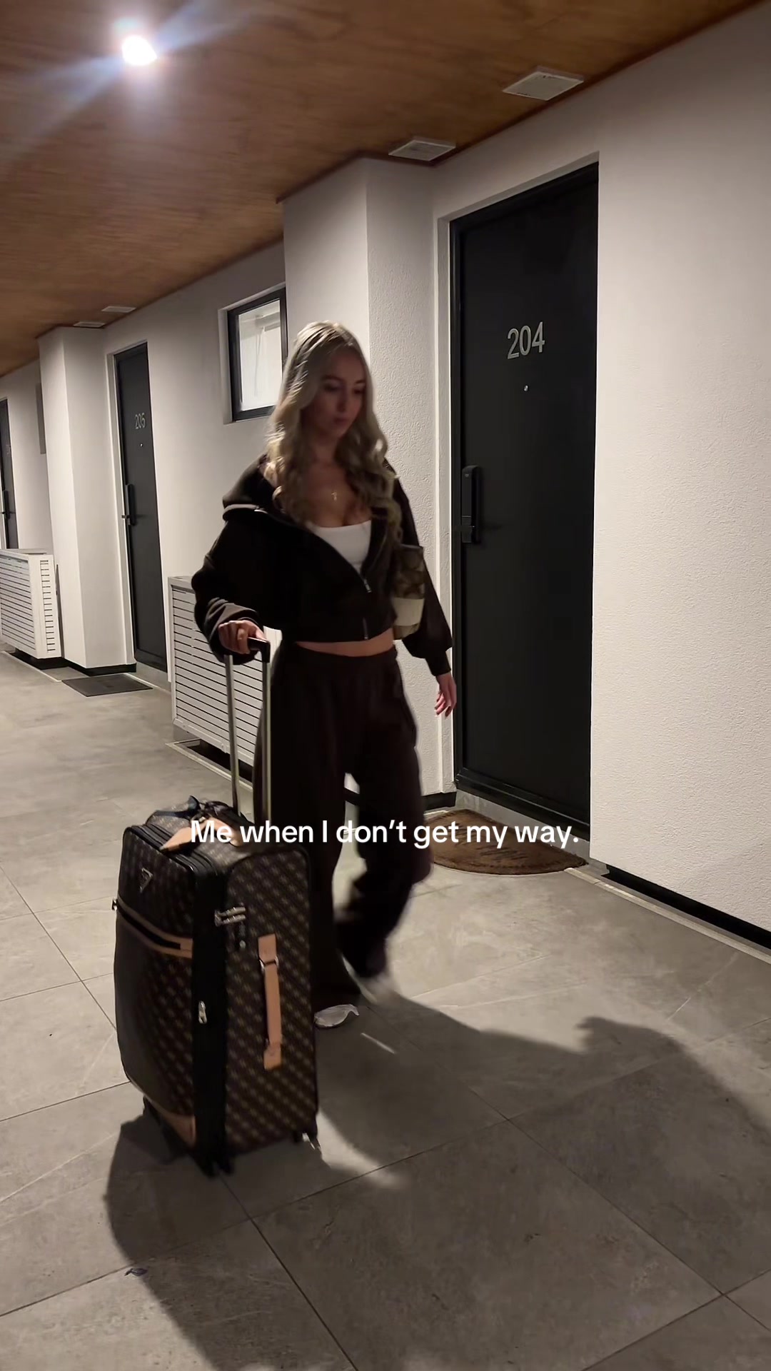 @chloe