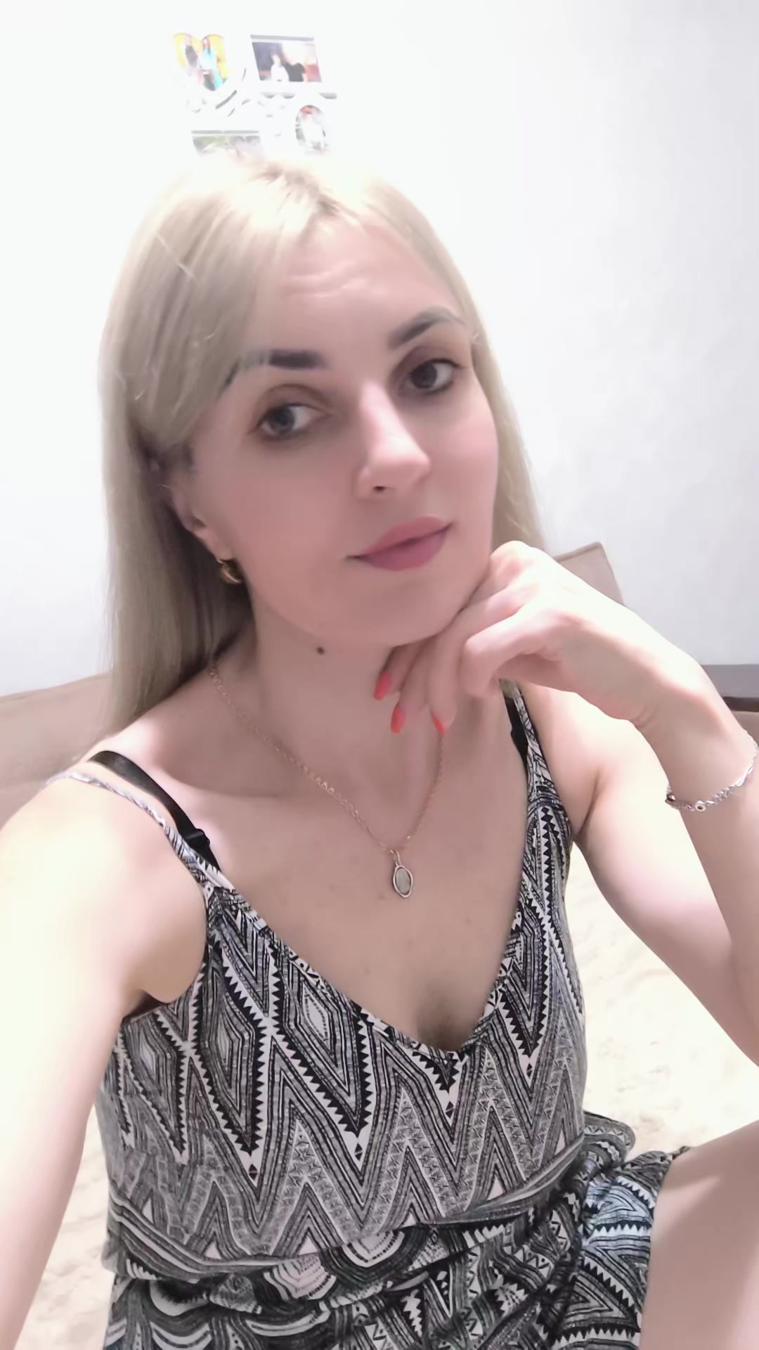 @lena
