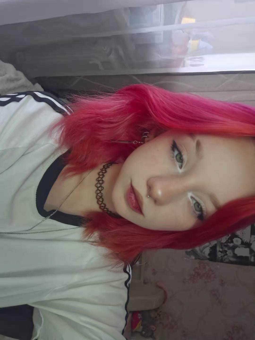 @кис