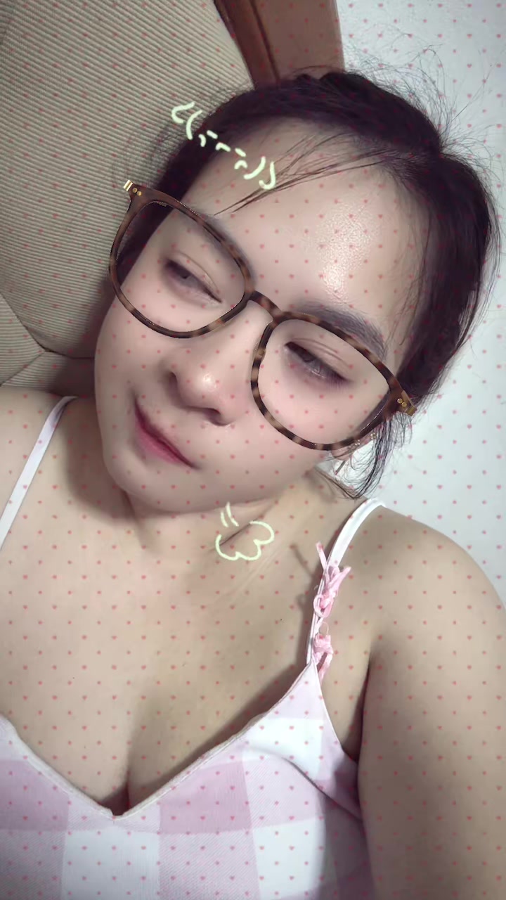 @JohannaHyacinth