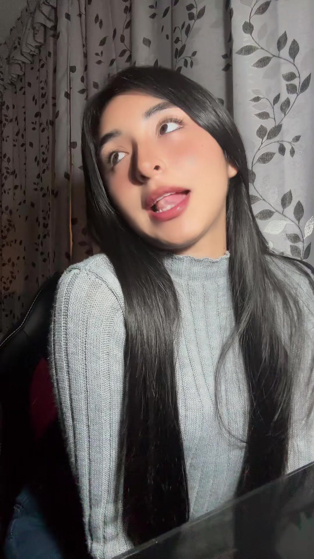 @daeslycat