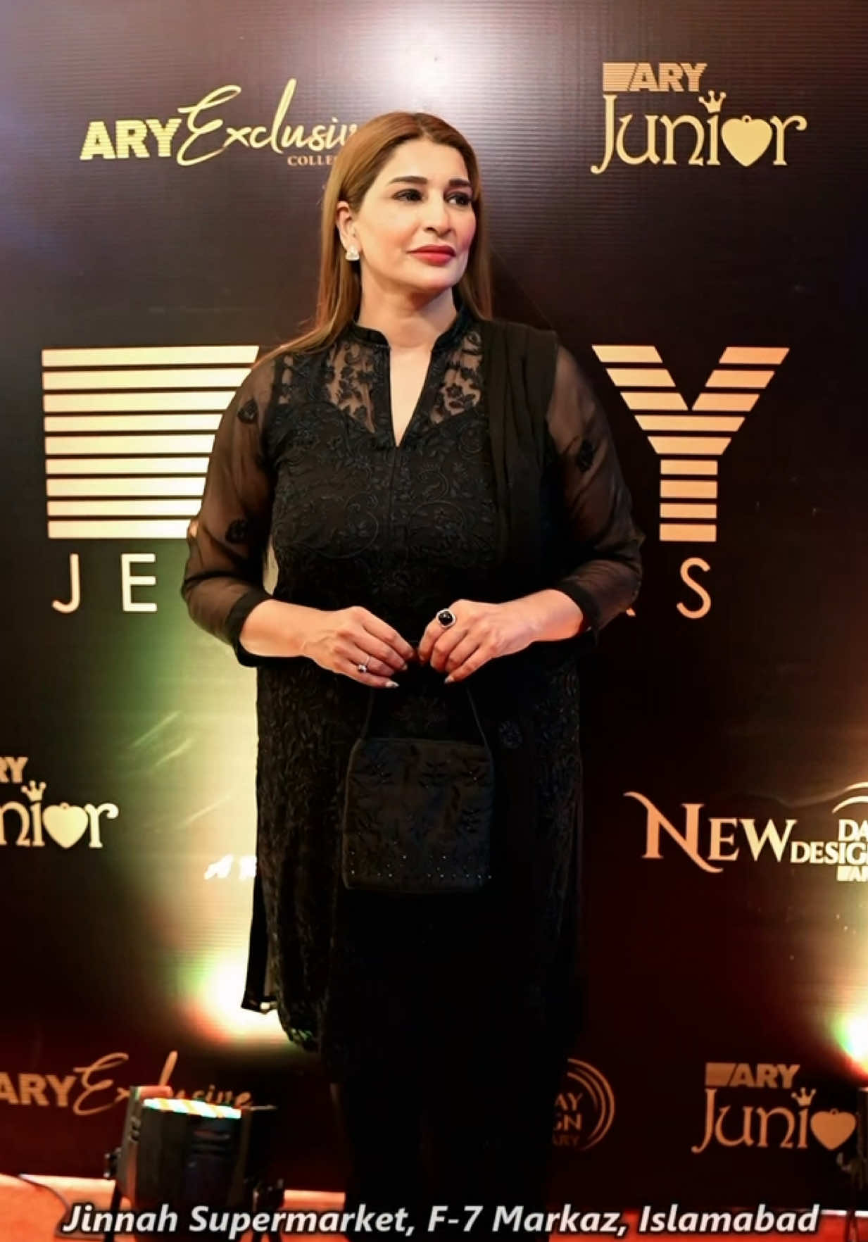 @Raheelakhanofficial