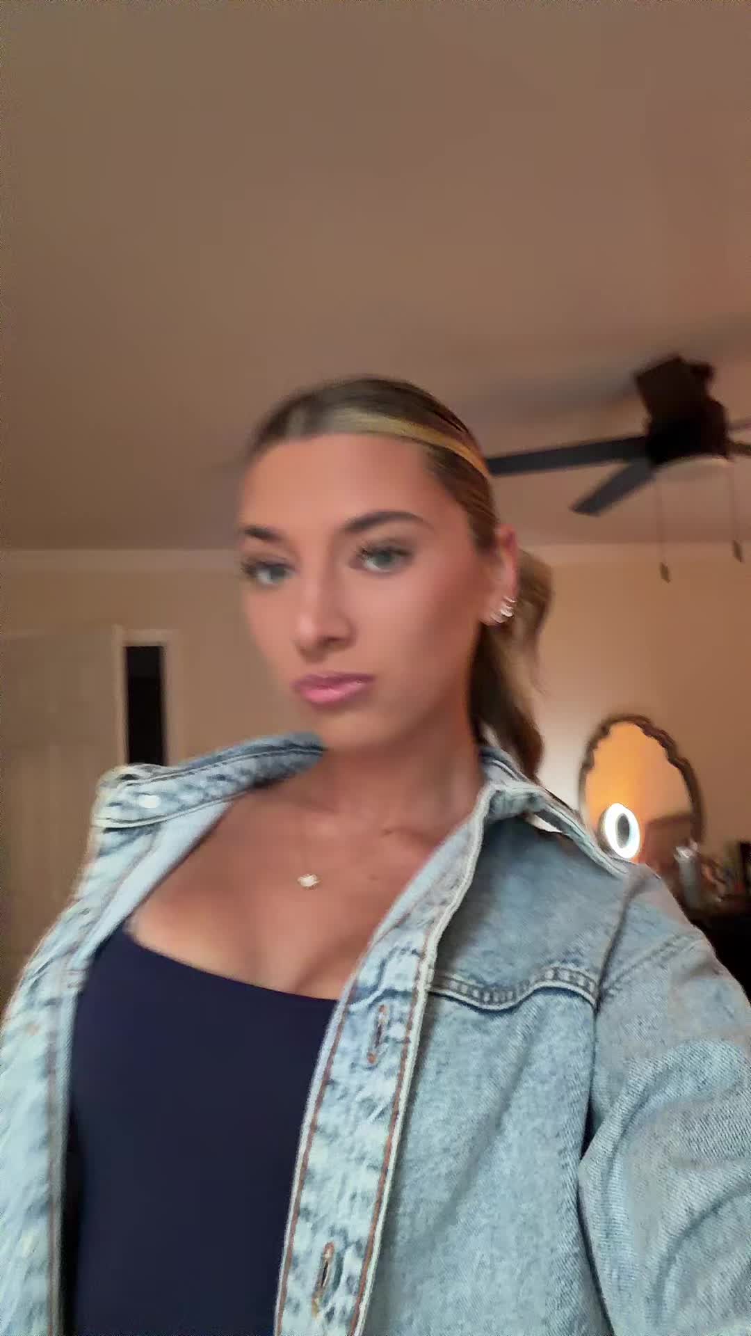@jessicahirschxoxo