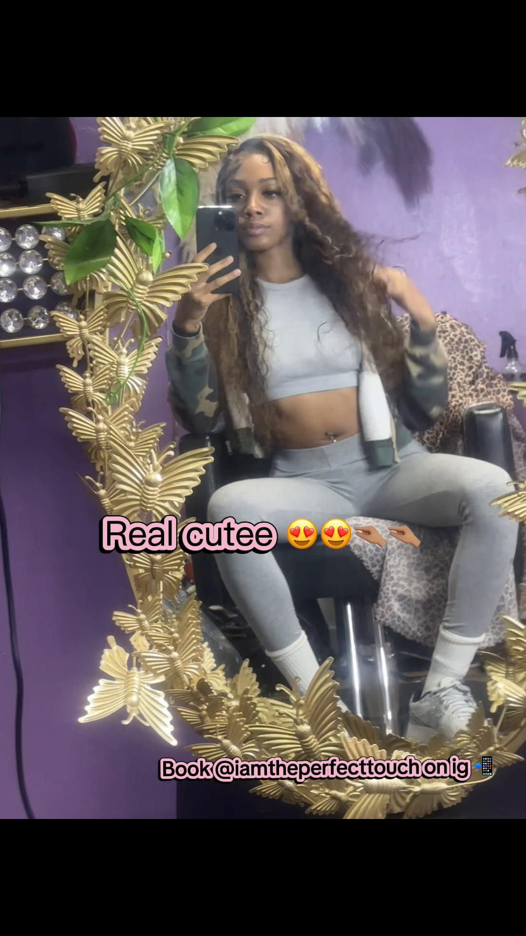 @Bombbae