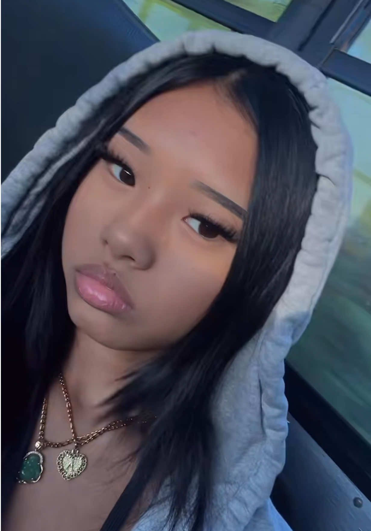 @Kylieఌ