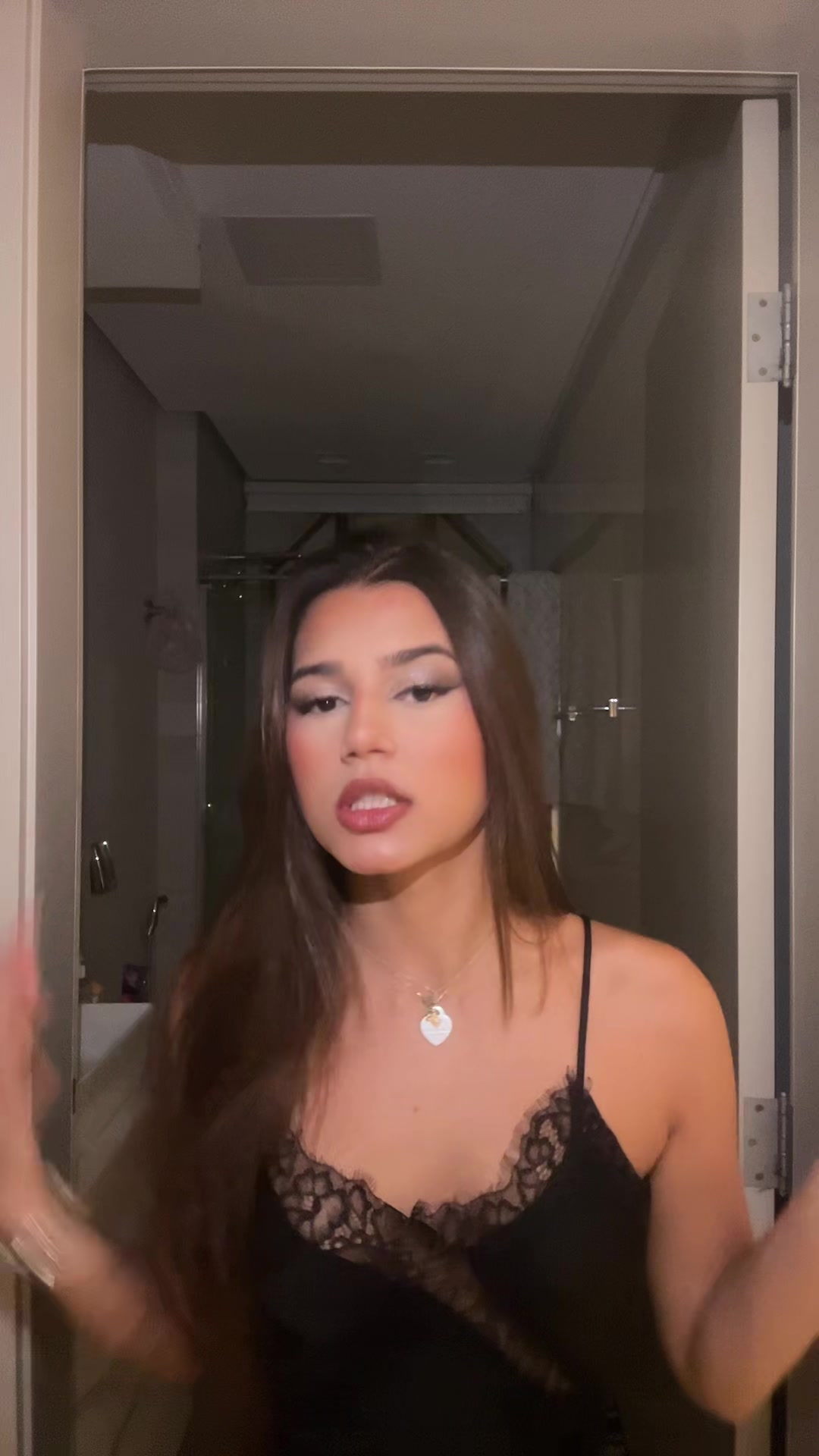 @💋