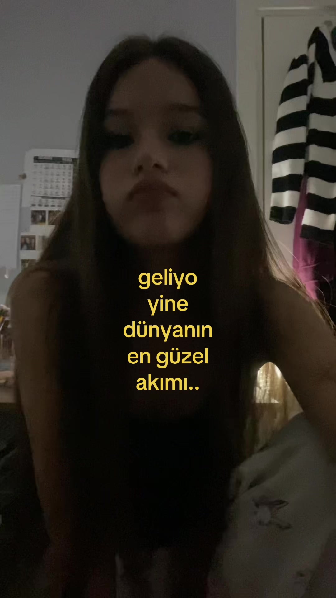 @lola