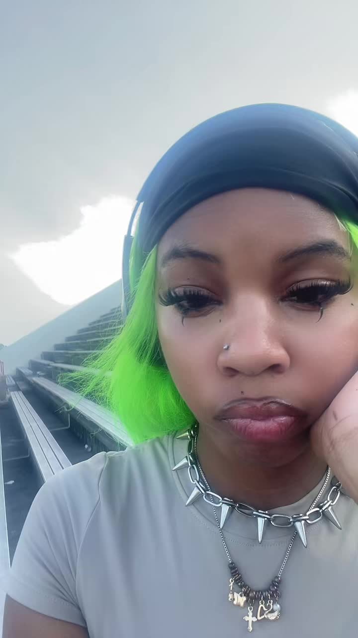 @⛧
