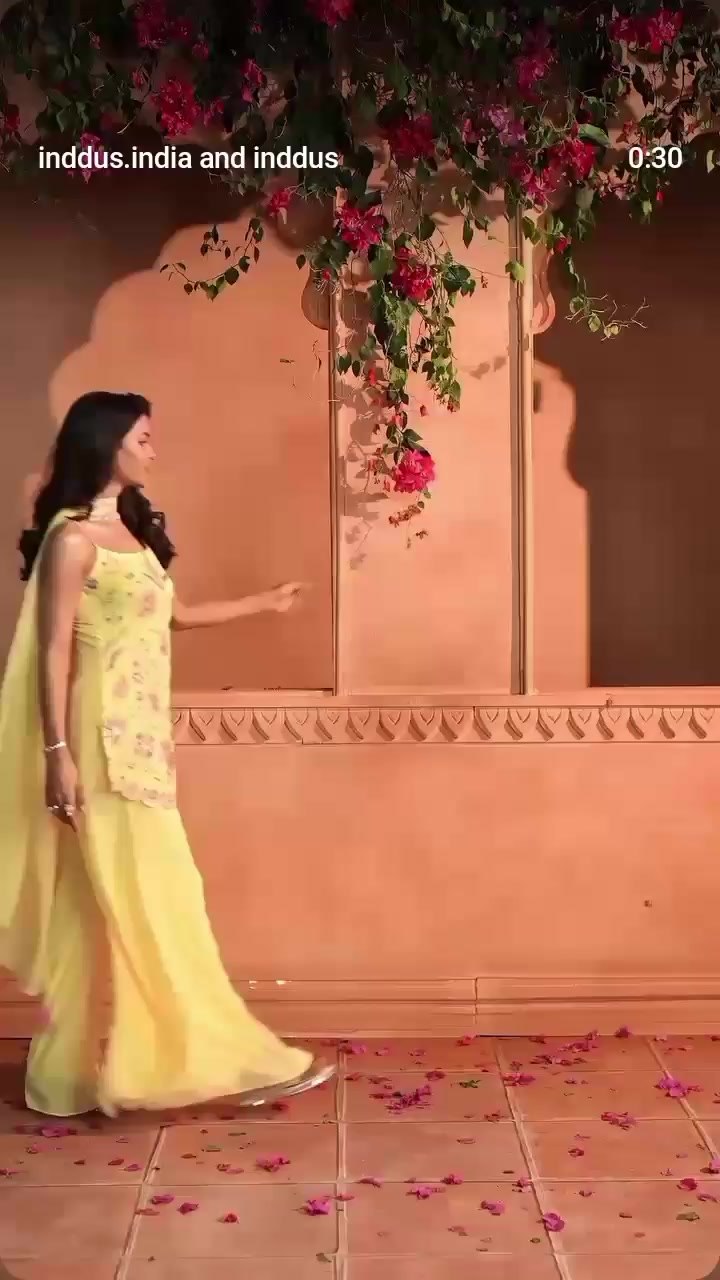 @❤️isha malviya❤️