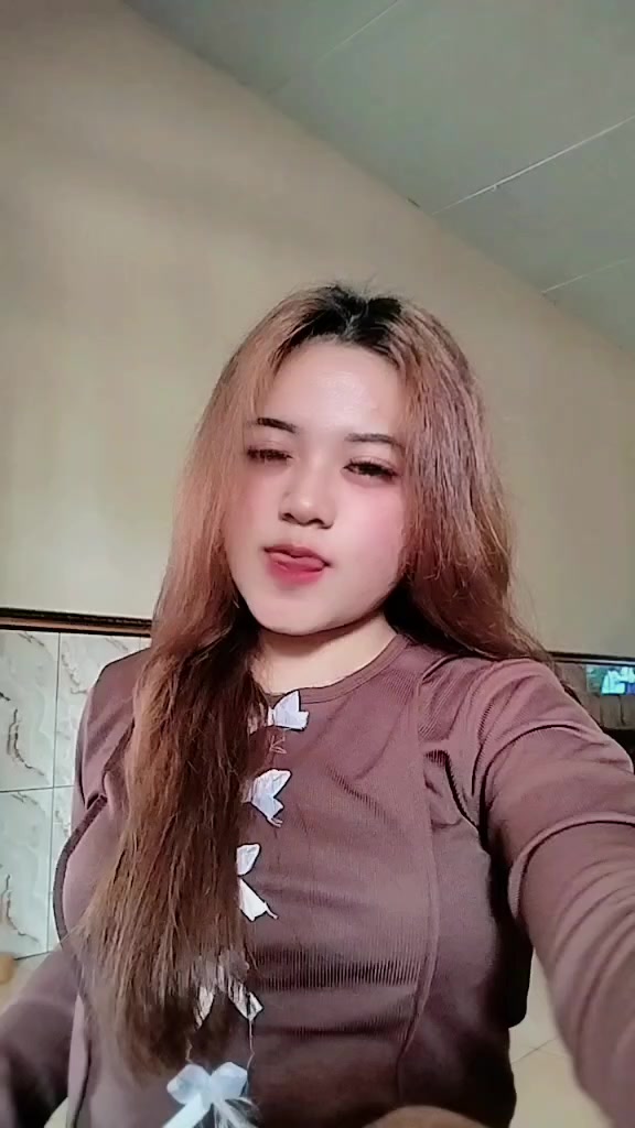 @xy.apputri