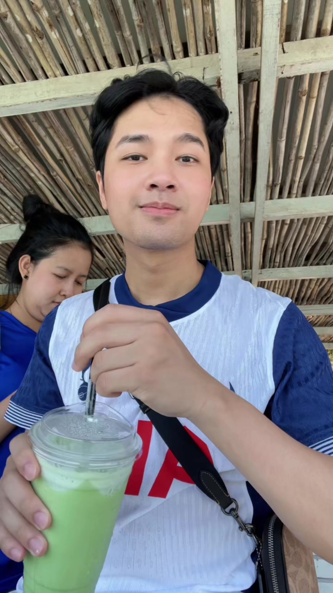 @Chan Sithouen