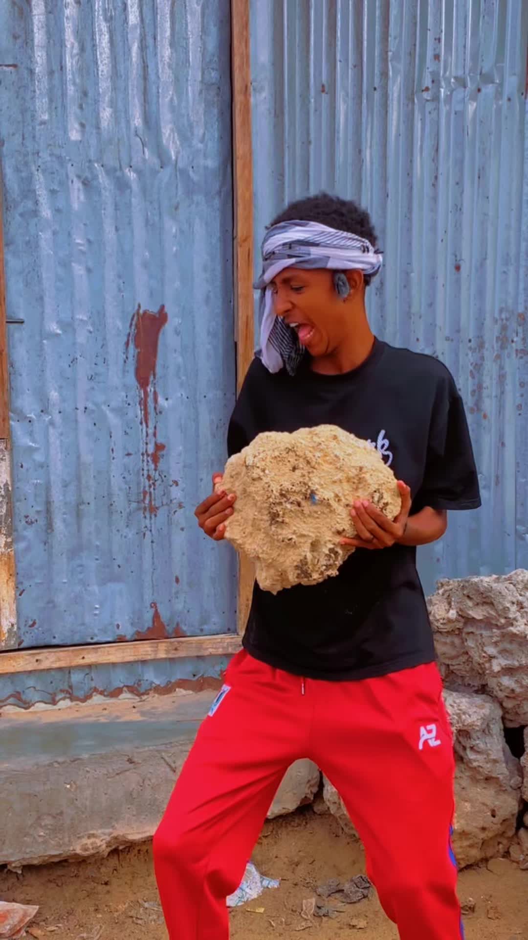 @MOHA🇸🇴