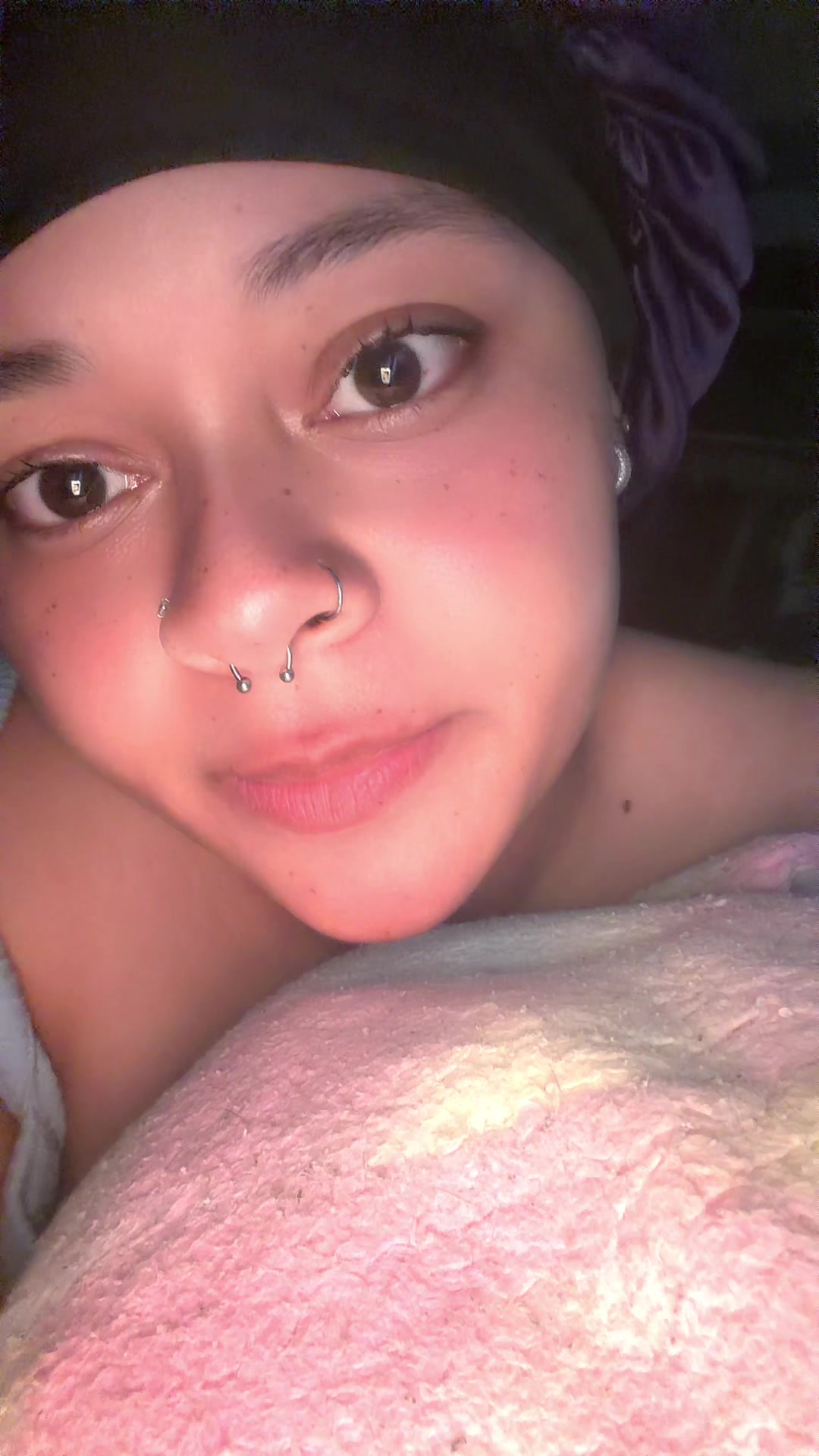 @T<3
