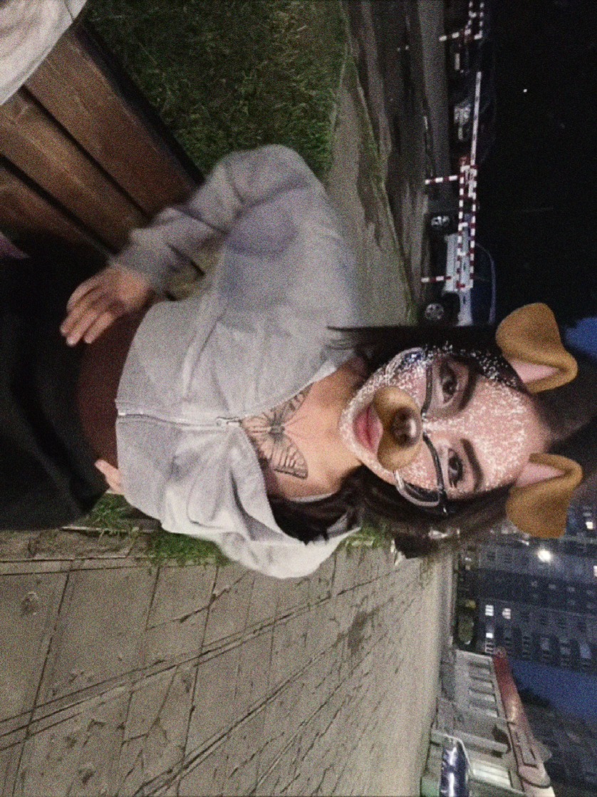 @𝑳𝒖𝒏𝒊𝒏𝒌𝒂🫦