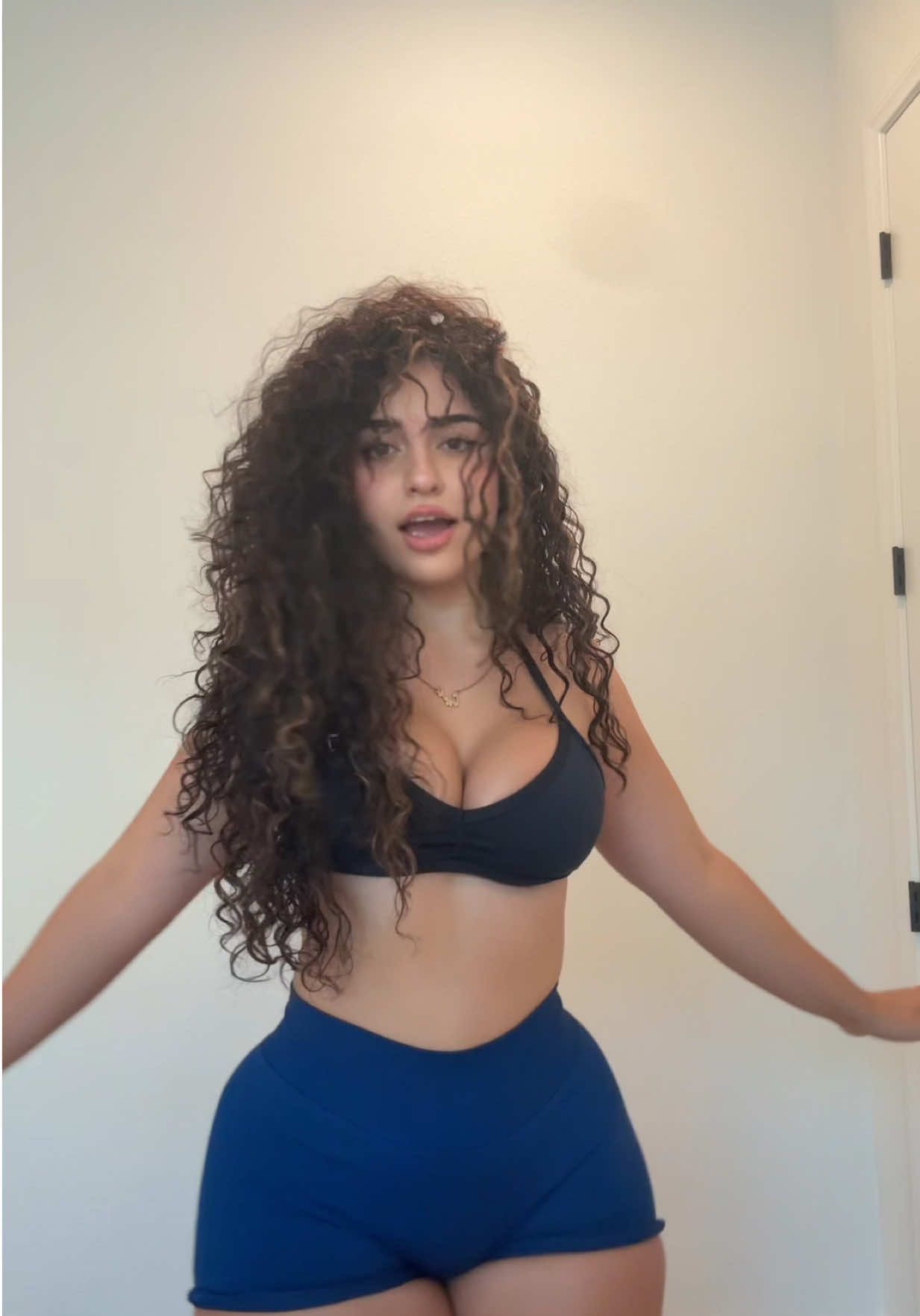 @Melkoneko