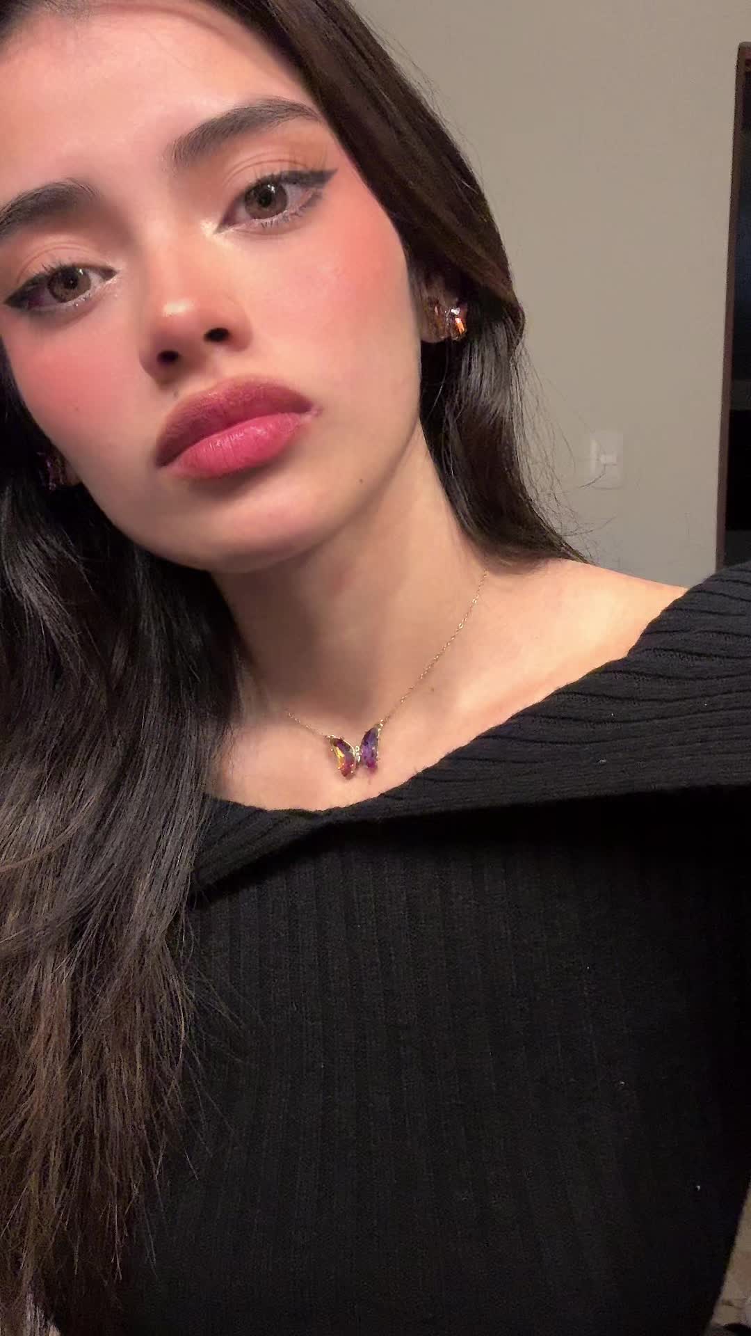 @arianagonzalesoficial