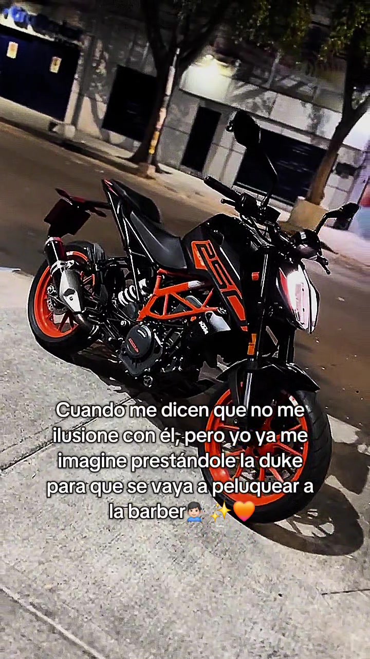 @𝙆𝙖𝙧𝙡𝙖 𝙋𝙖𝙡𝙤𝙢𝙞𝙣𝙤