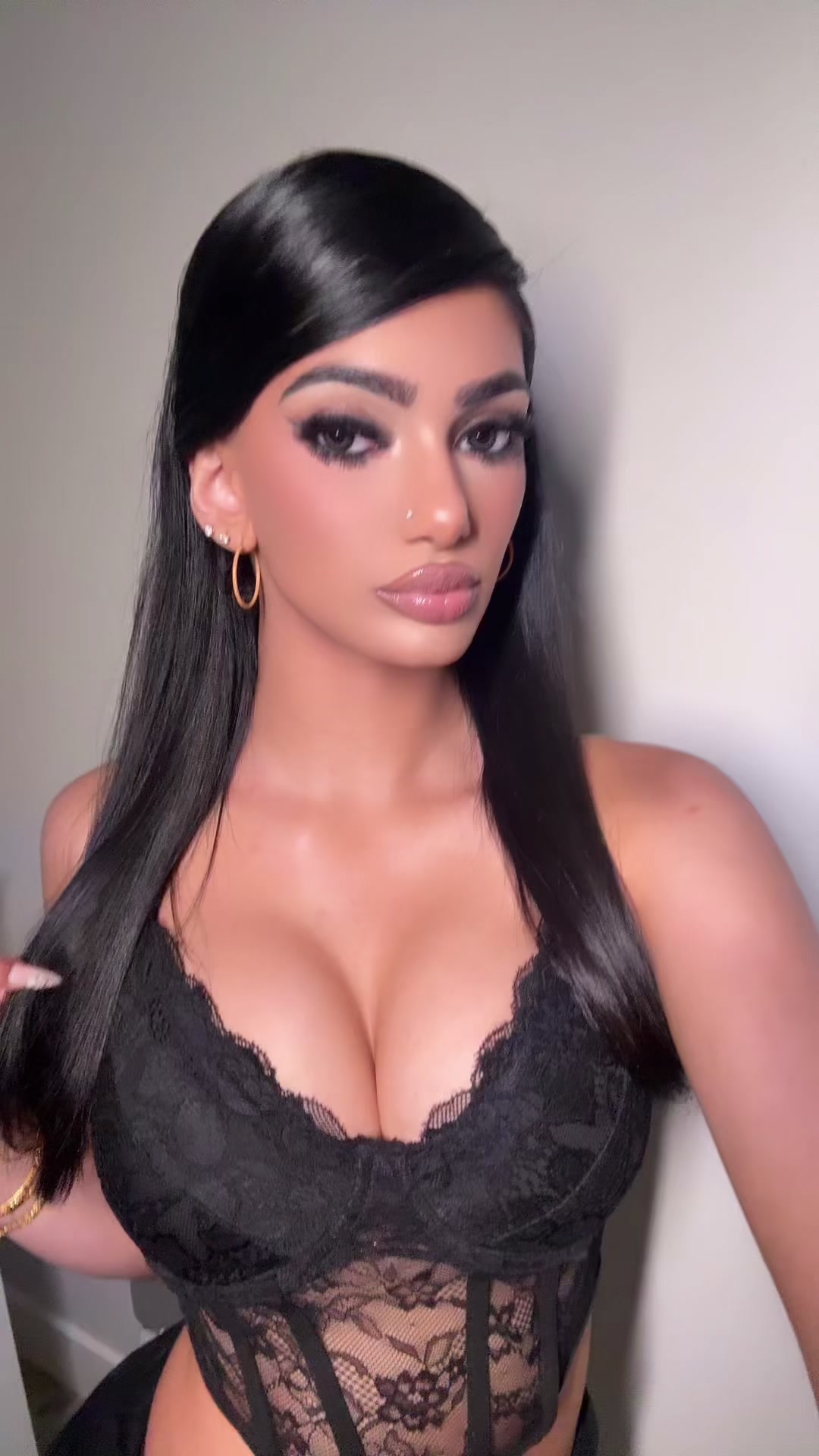 @𝒥