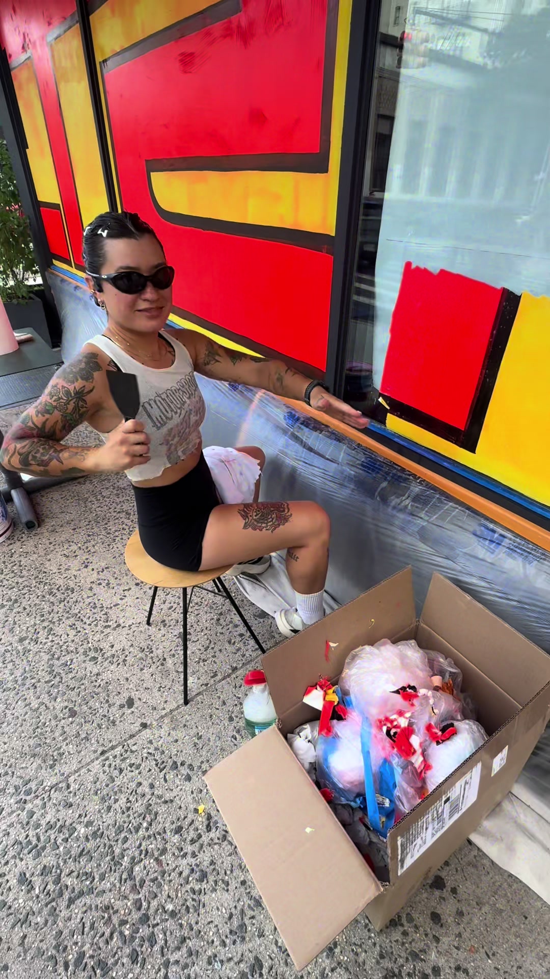 @Janine runs and paints