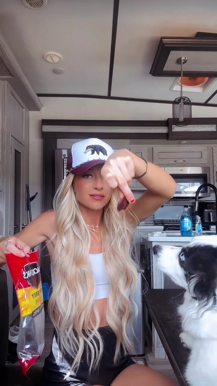 @Lindsey