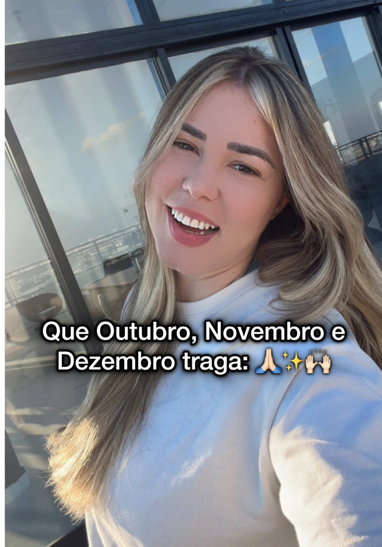 @Luna