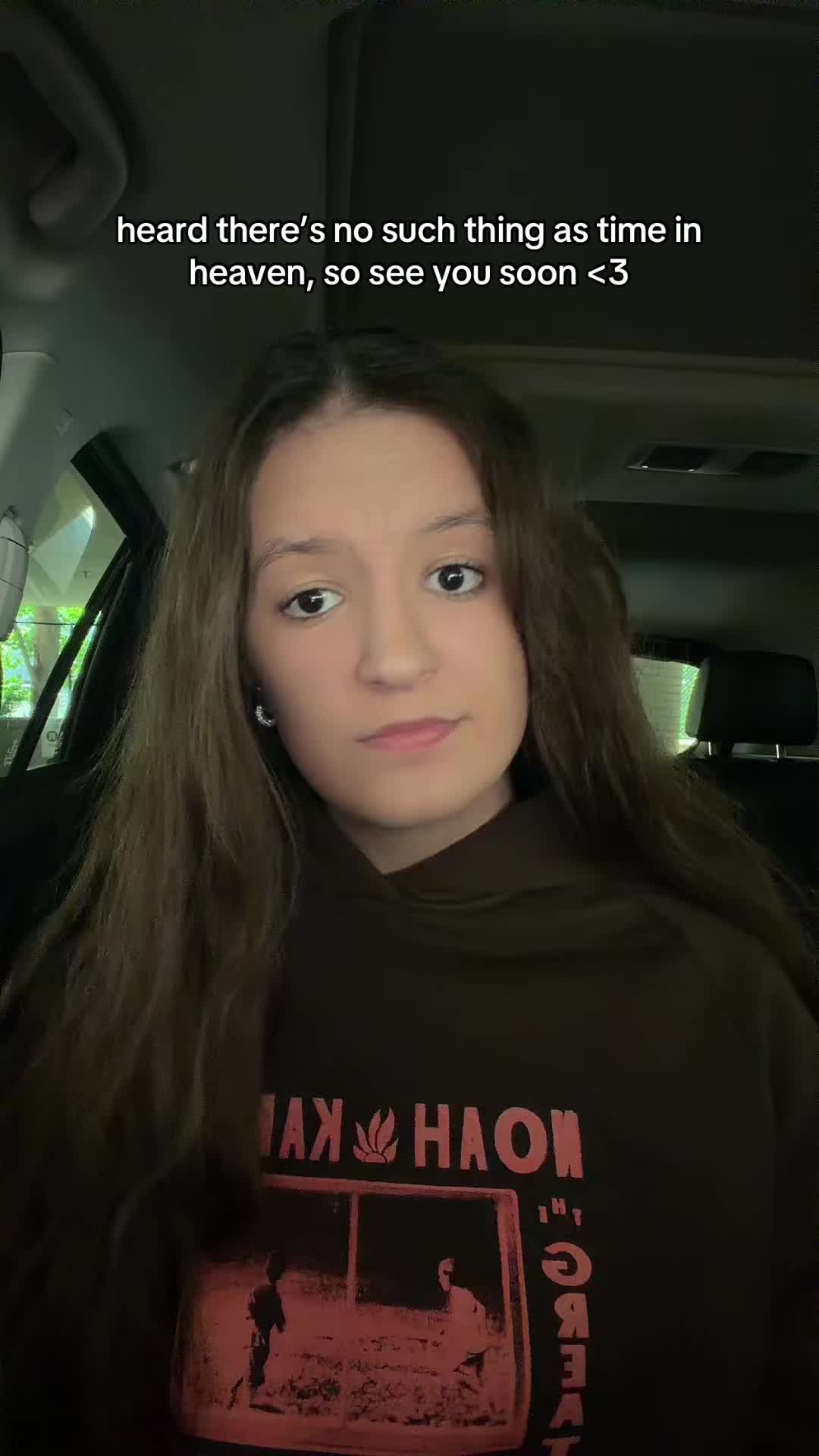 @Amanda ⨾༊