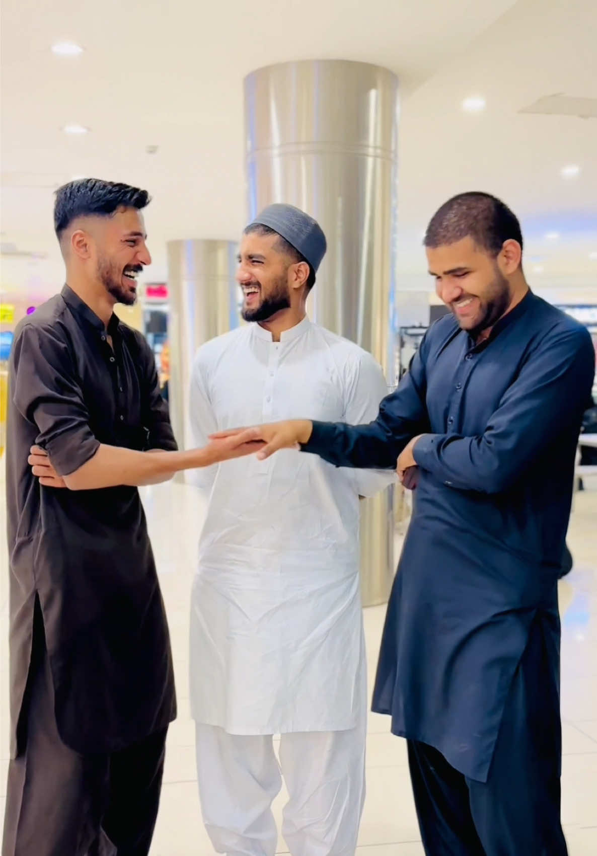 @Saad Mobiles Sargodha 