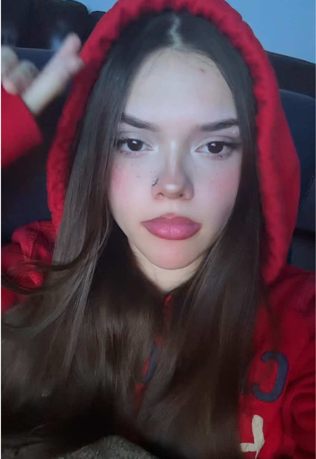 @☥