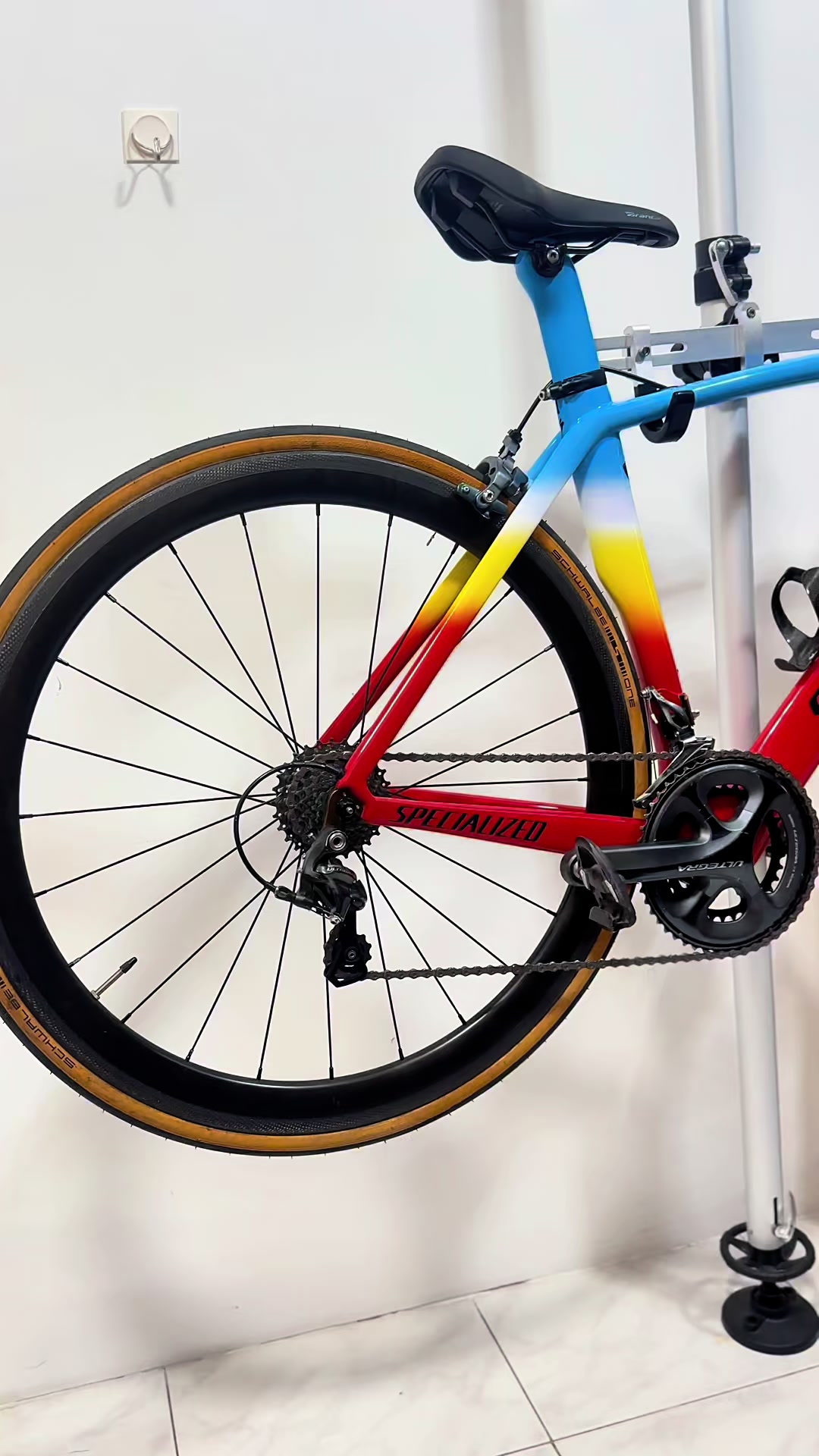 @꧁🚴♂️MICHAEL HTUT KHAUNG🇸🇬꧂