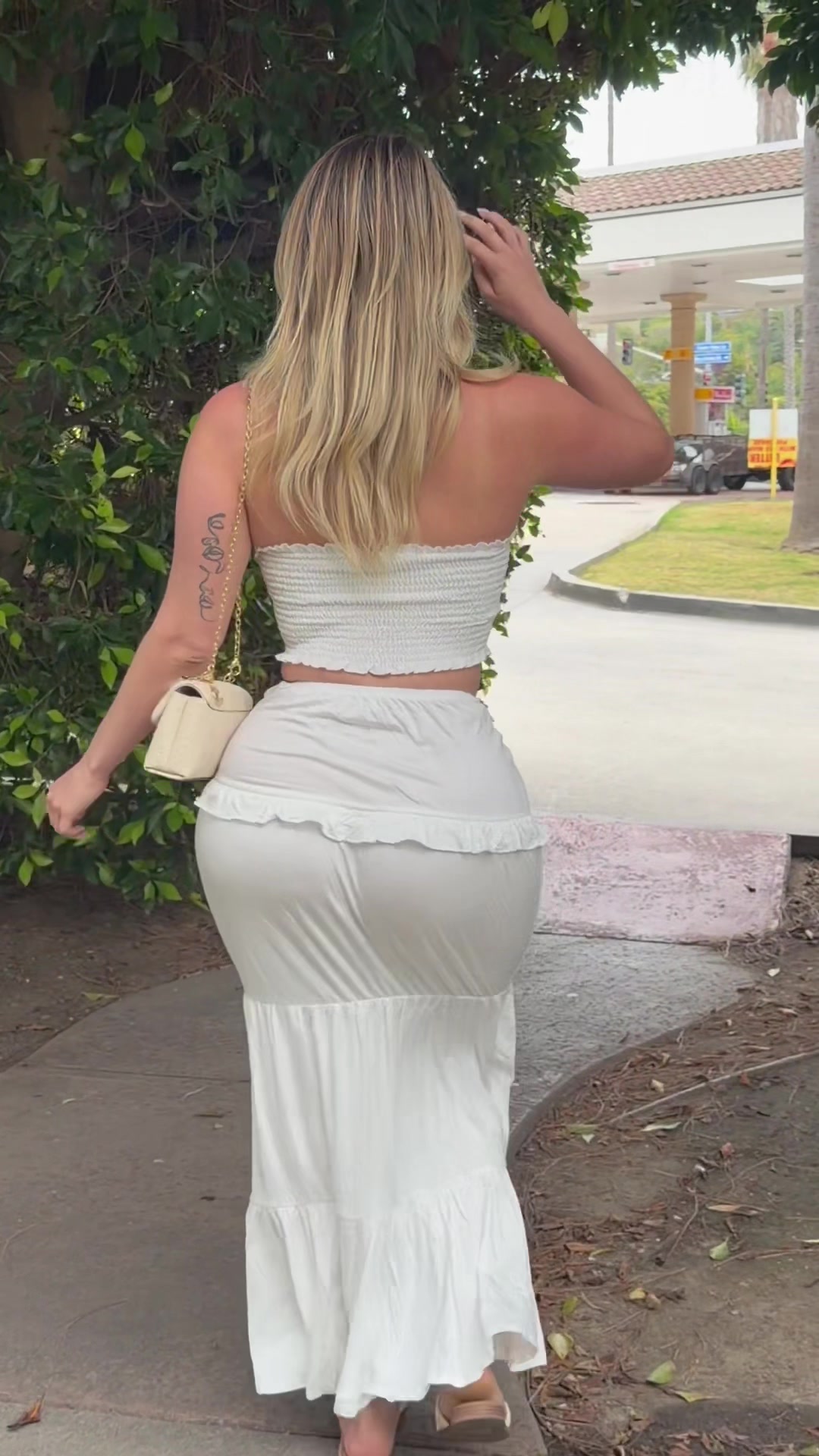 @lookitsvicky