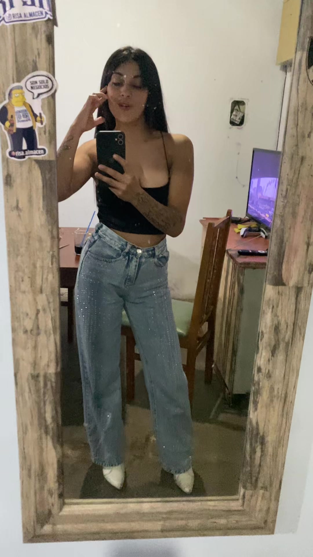 @𝑳𝒖𝒄𝒊𝒂 𝑴𝒂𝒄𝒂𝒓𝒆𝒏𝒂😘
