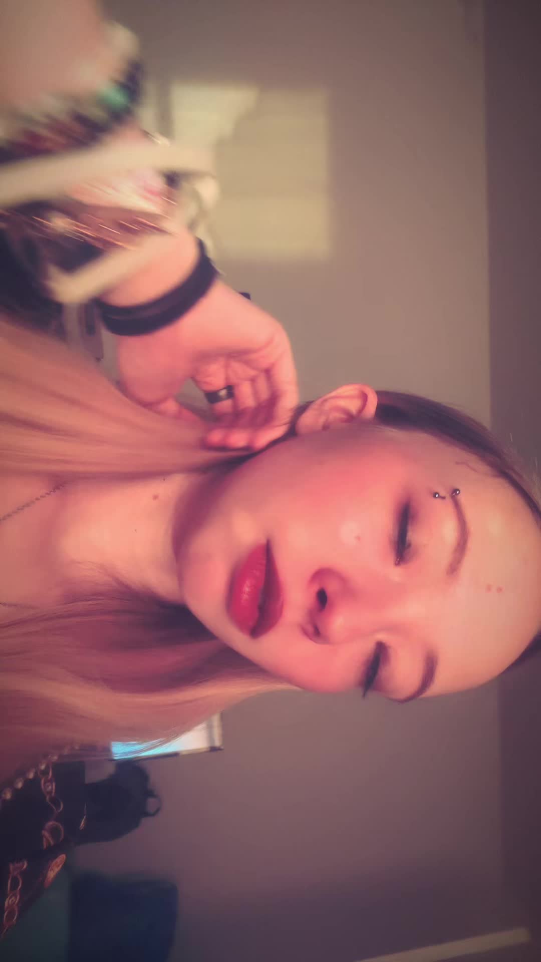 @ℕ𝕚𝕜 🎵