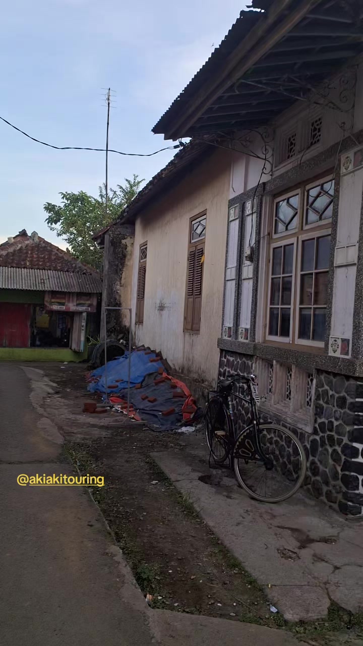 @akiakitouring