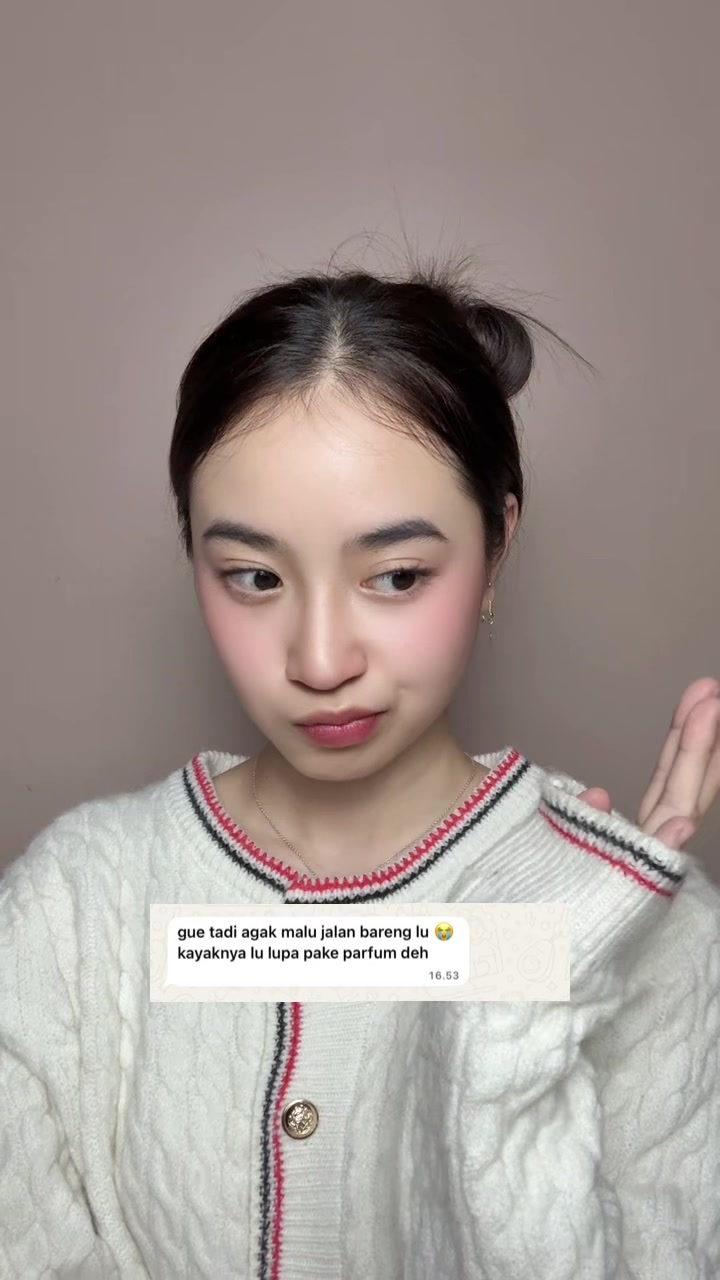 @𝒩