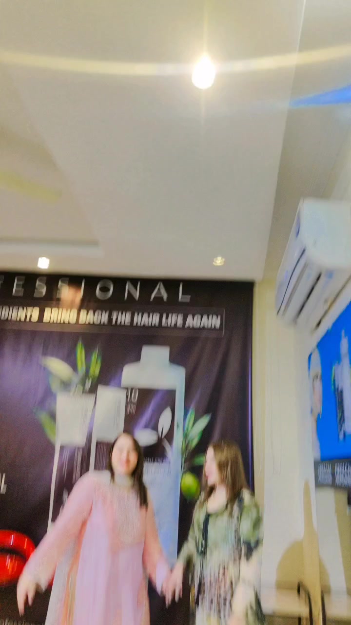 @daniaahsan3