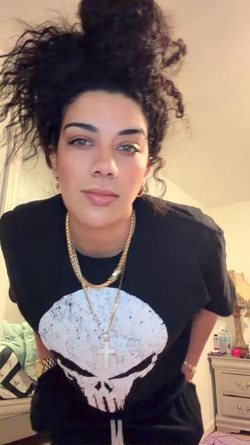 @maikelynebanks01