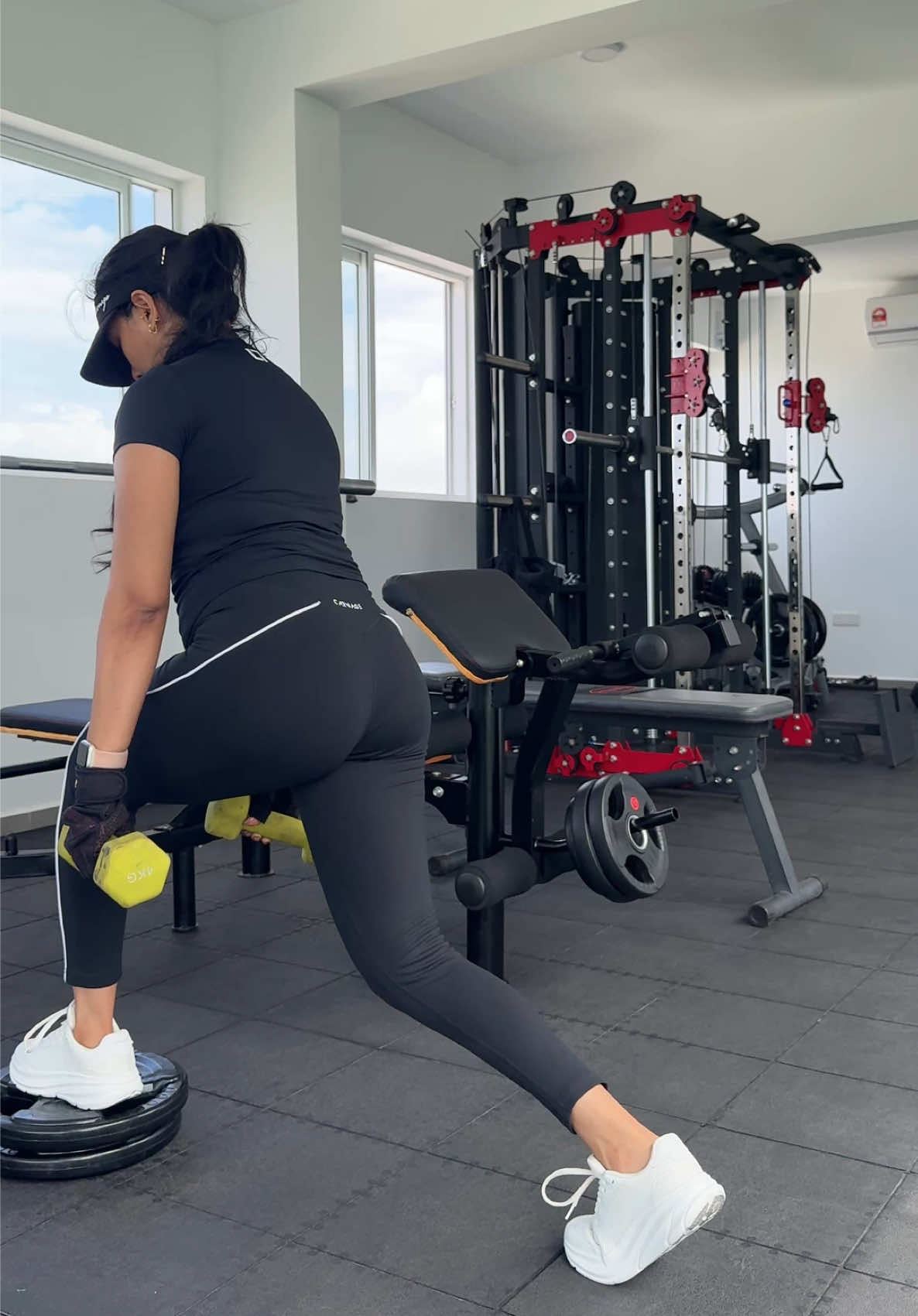 @neshapereraa 🧿
