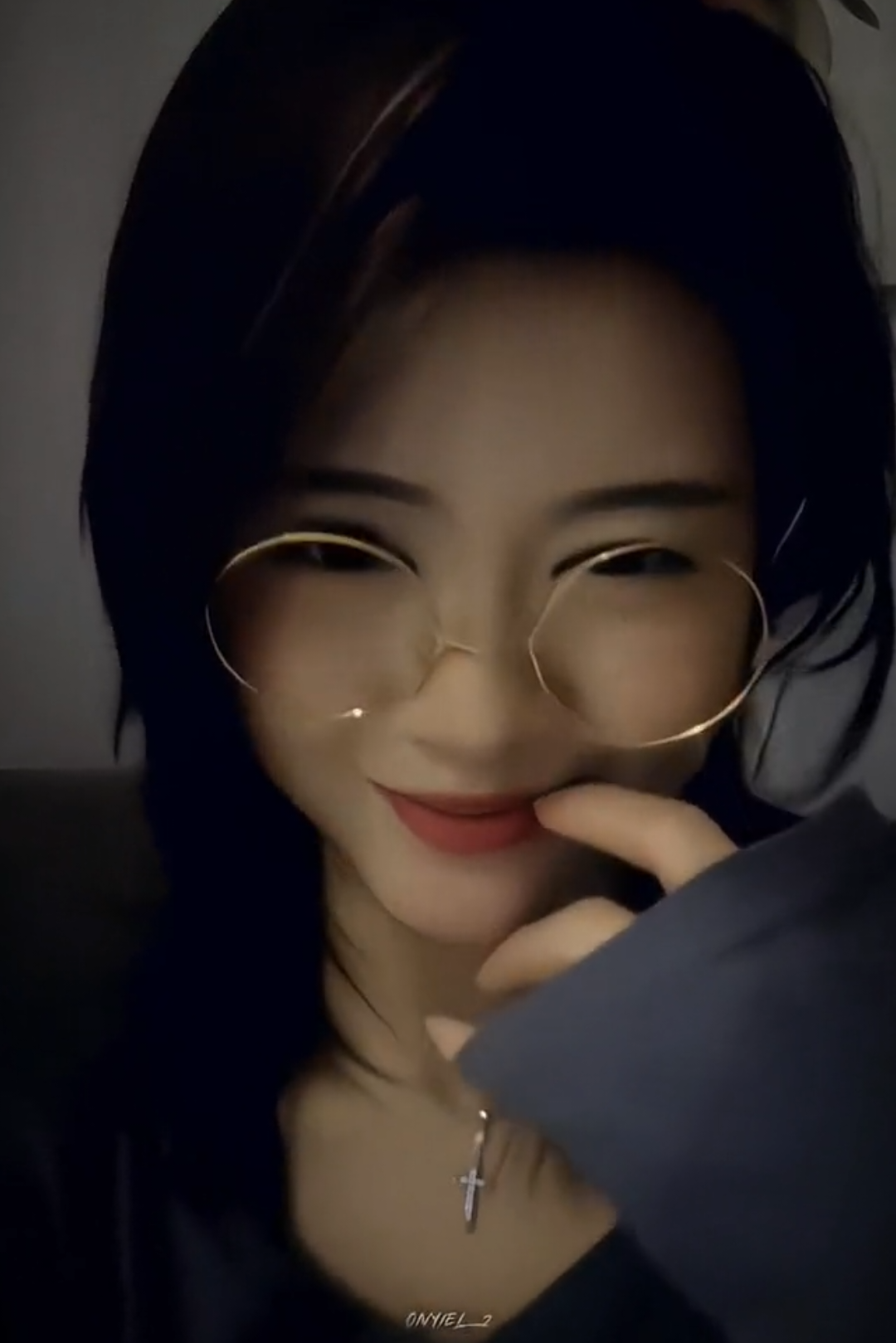 @𝙤𝙣𝙮𝙞𝙚𝑳