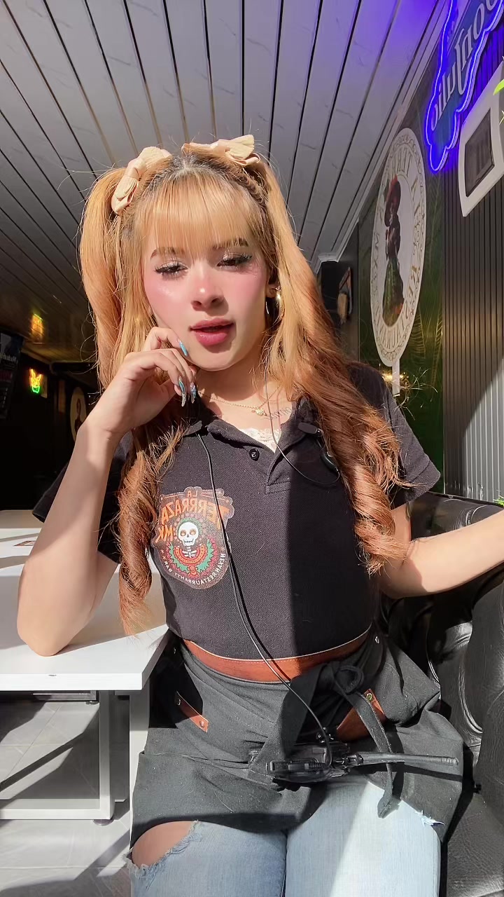 @alejapinzon2🫦