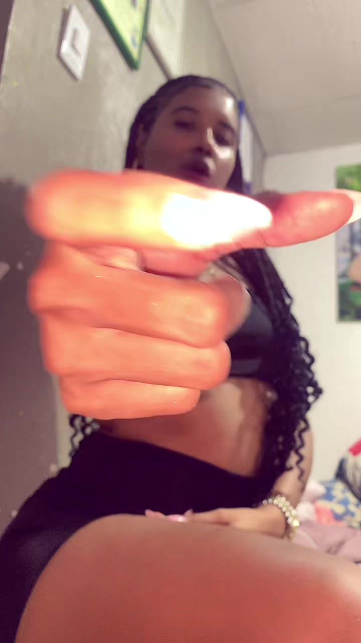@Tu morenita🧟&zwj;♀️😛