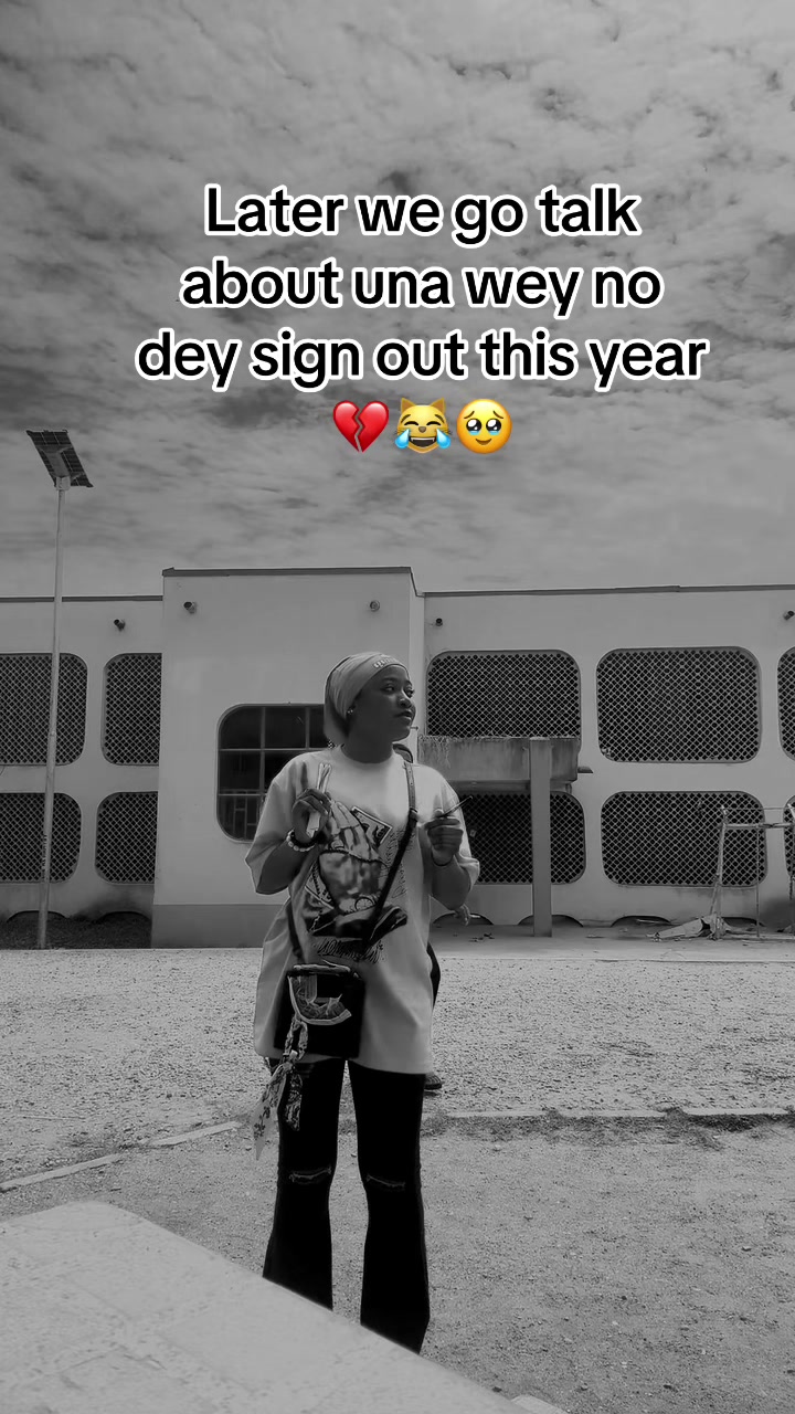 @𝐂̧𝐚̊𝐬𝐬𝐢̈𝐜̧ 𝐪𝐮̈𝐢̈𝐧̃💕