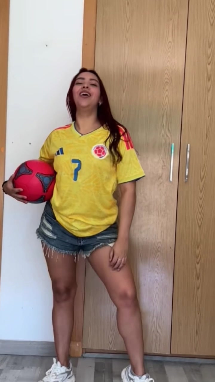 @🇨🇴🇪🇸Moni❤️🧚🏼👽